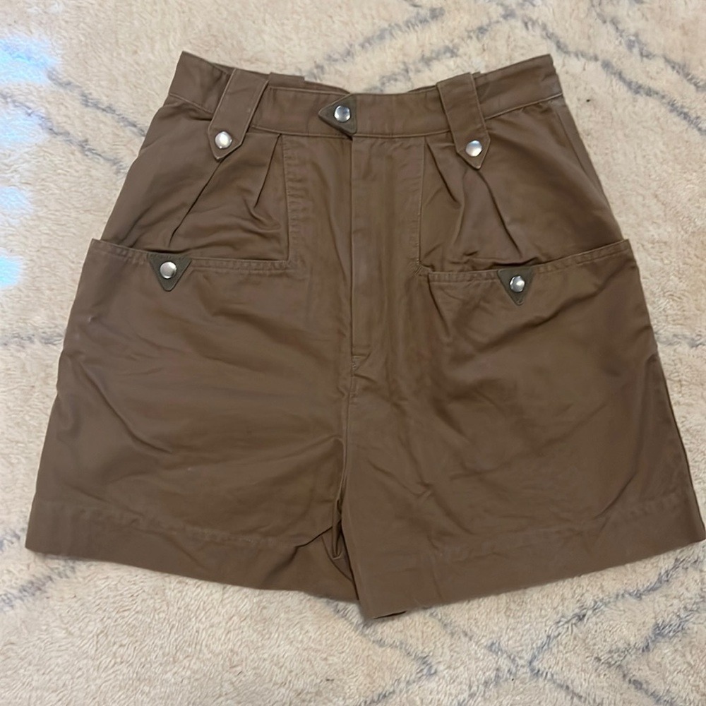 Great condition and quality Isabel Etoile Marant shorts in olive green